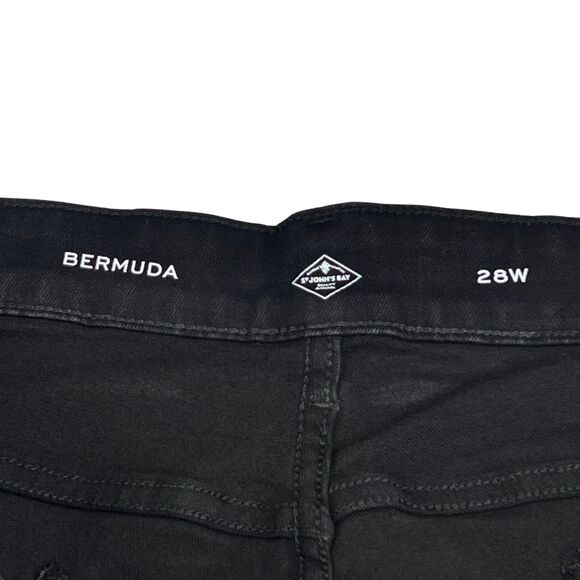 St John’s Bay Shorts Womens 28W Black Bermuda Rolled Cuff Tummy Control Denim - Picture 9 of 15